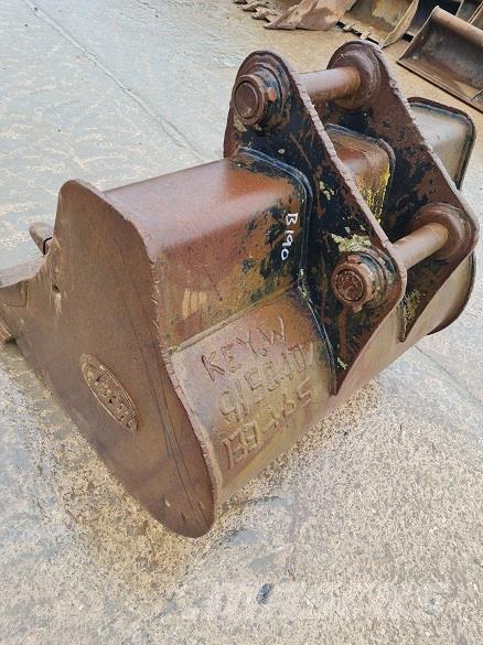  4' BUCKET, 65mm PINS Kašike / Korpe