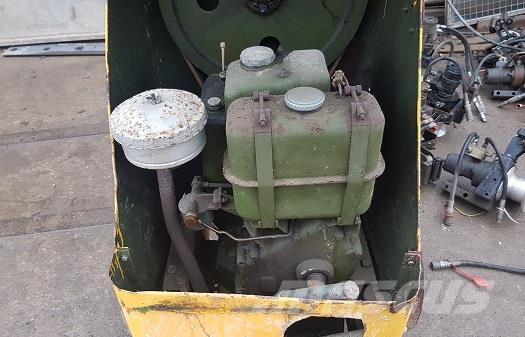  CEMENT MIXER Ostalo za građevinarstvo