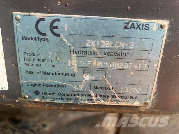 Hitachi ZX130 - 3 Bageri guseničari