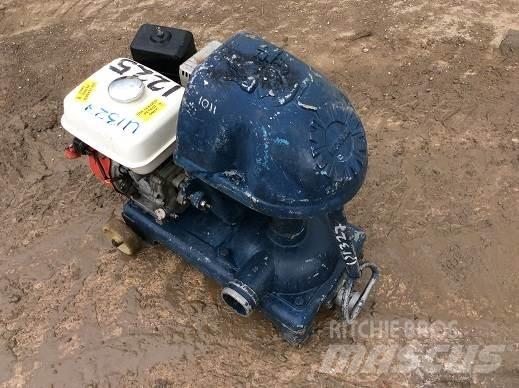 Honda 2 WATER PUMP Pumpe za vodu