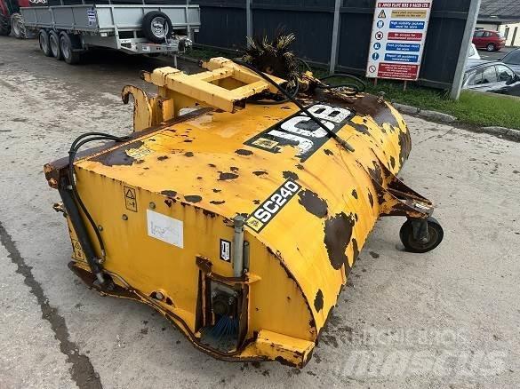JCB SWEEPER SC240 Ostalo za građevinarstvo