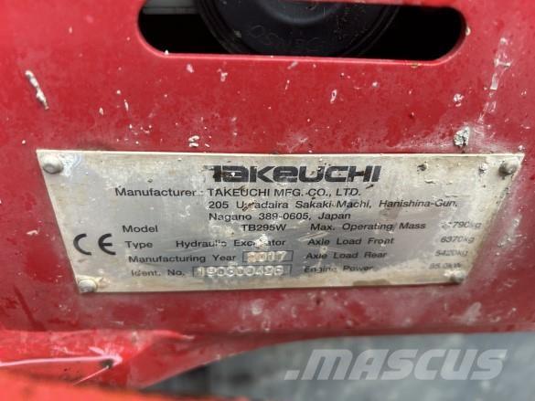Takeuchi TB295W Bageri guseničari