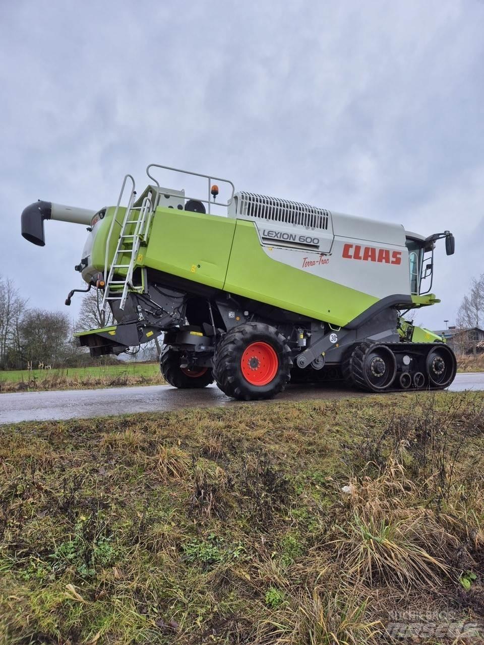 CLAAS LEXION 600 TT Kombajni