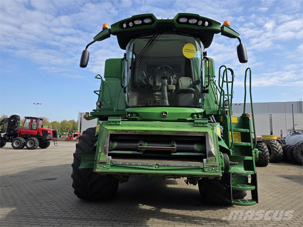John Deere T660 Kombajni