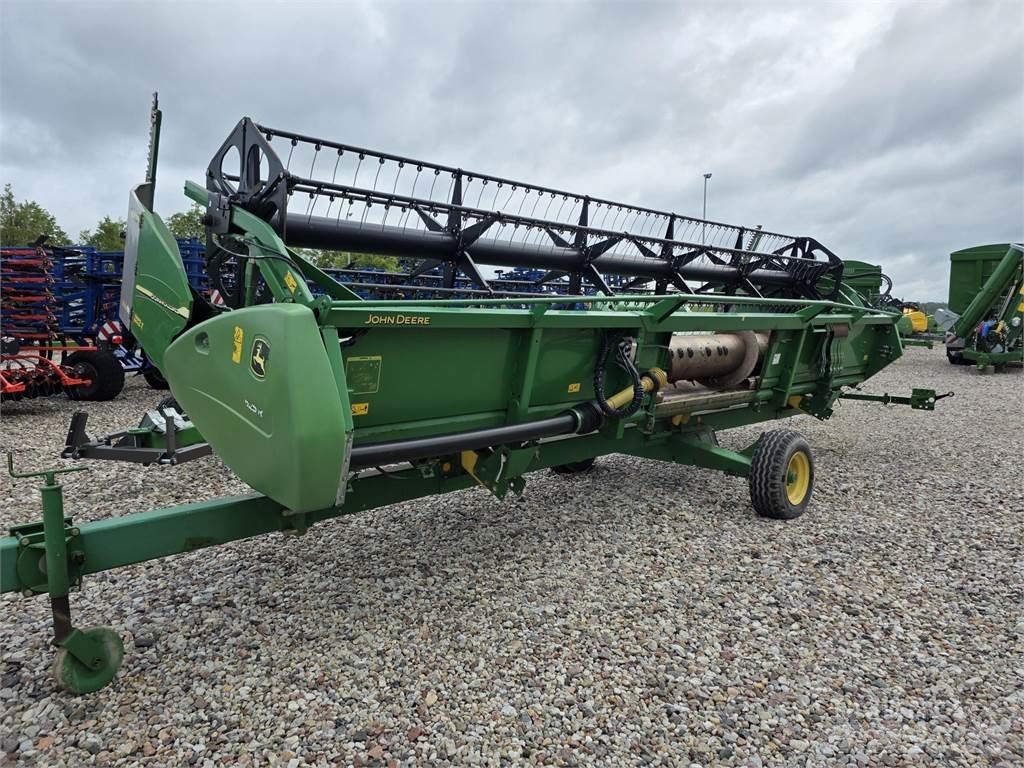 John Deere T660 Kombajni