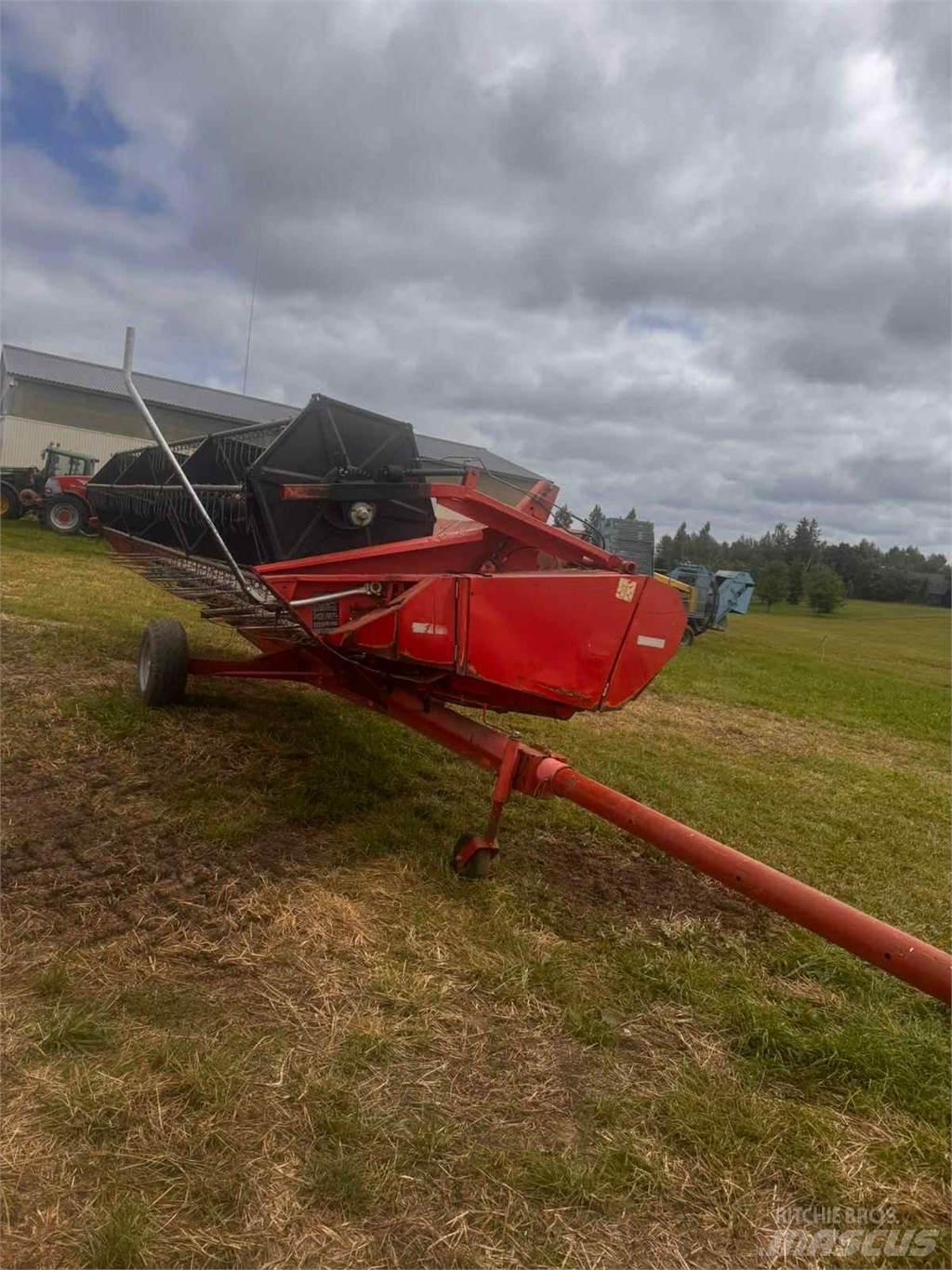Massey Ferguson 40 Kombajni