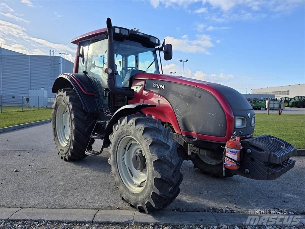 Valtra T131c Traktori