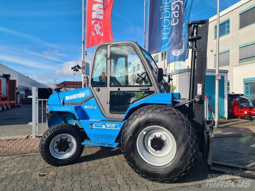 Manitou M 30.4 Vanterenski viljuškar