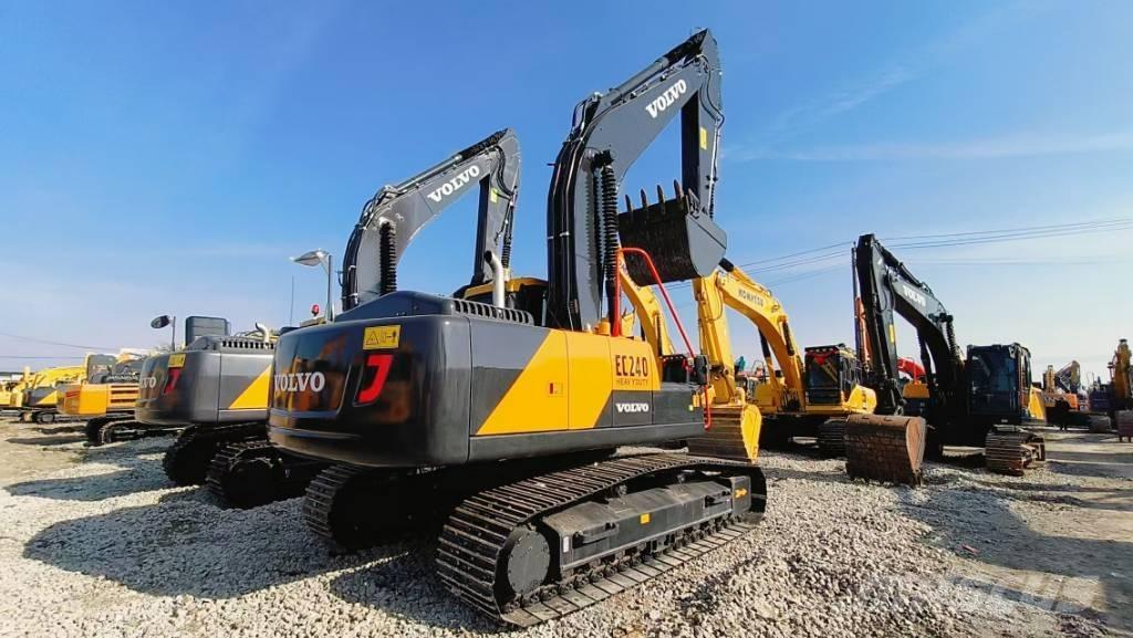 Volvo EC 240 Bageri guseničari