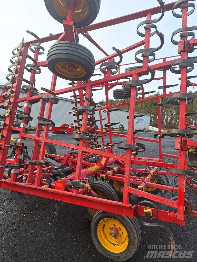 Väderstad NZE 700 Drljače