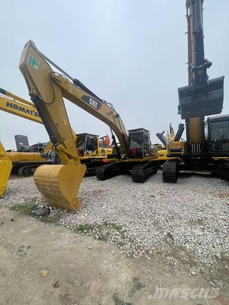 CAT 329D2L Bageri guseničari