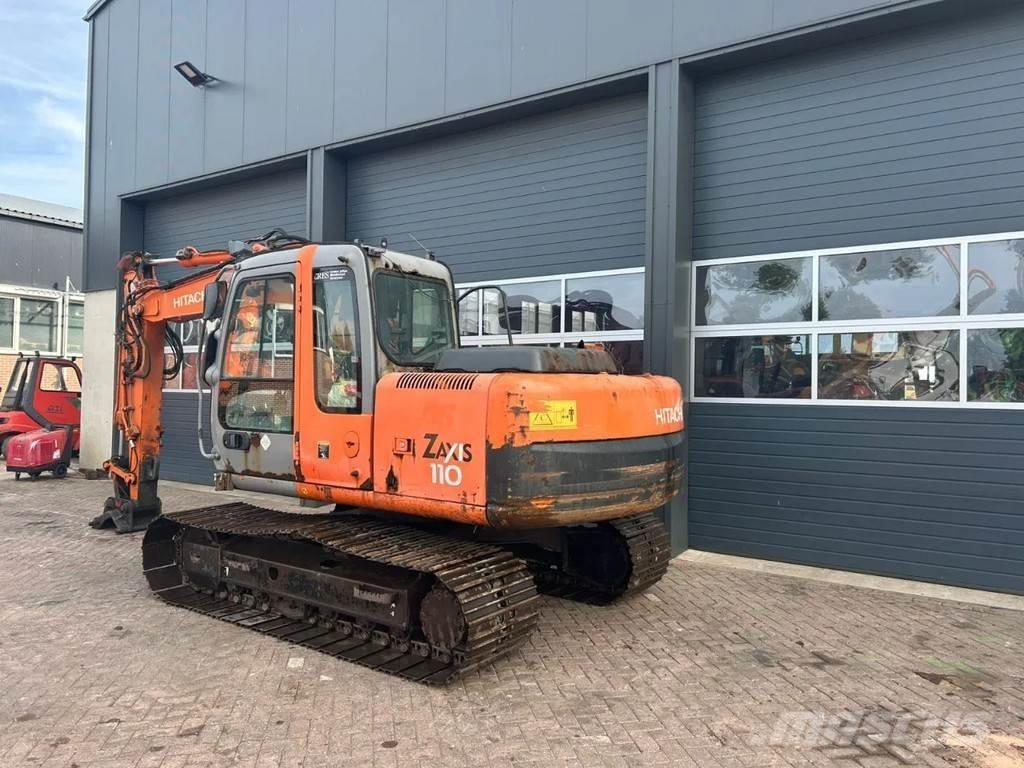 Hitachi ZX110 Midi bageri 7t – 12t