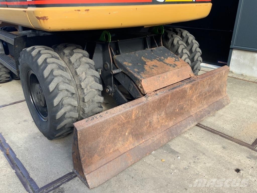 CAT M 313 C Bageri točkaši