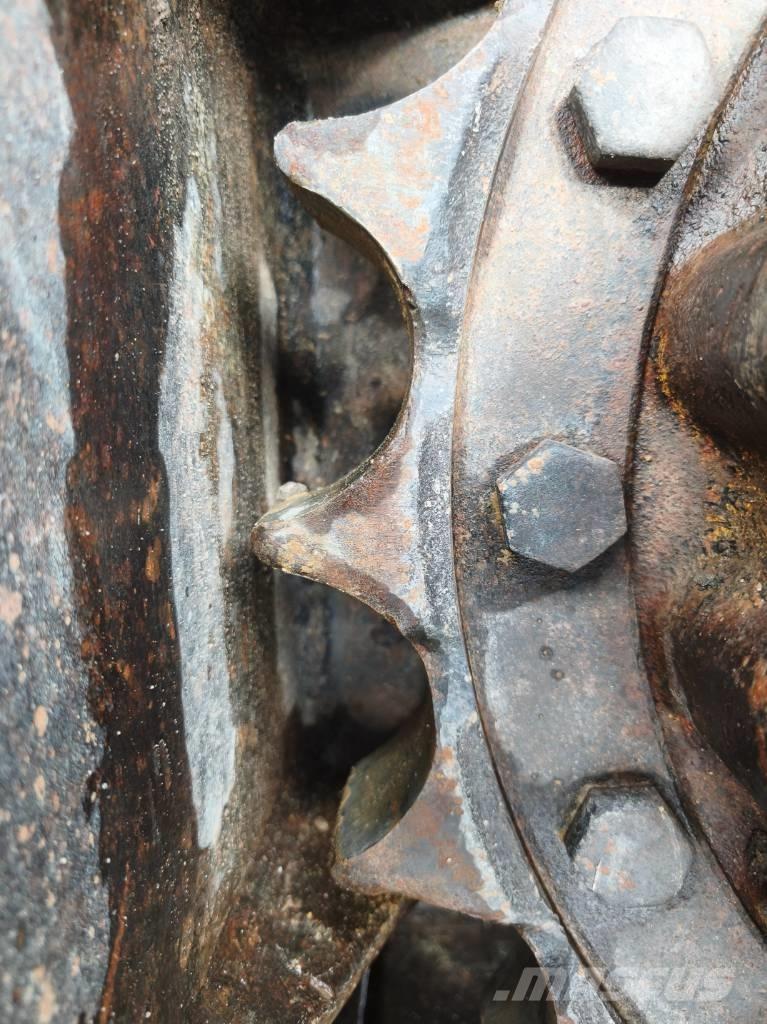 CAT 320 B Bageri guseničari