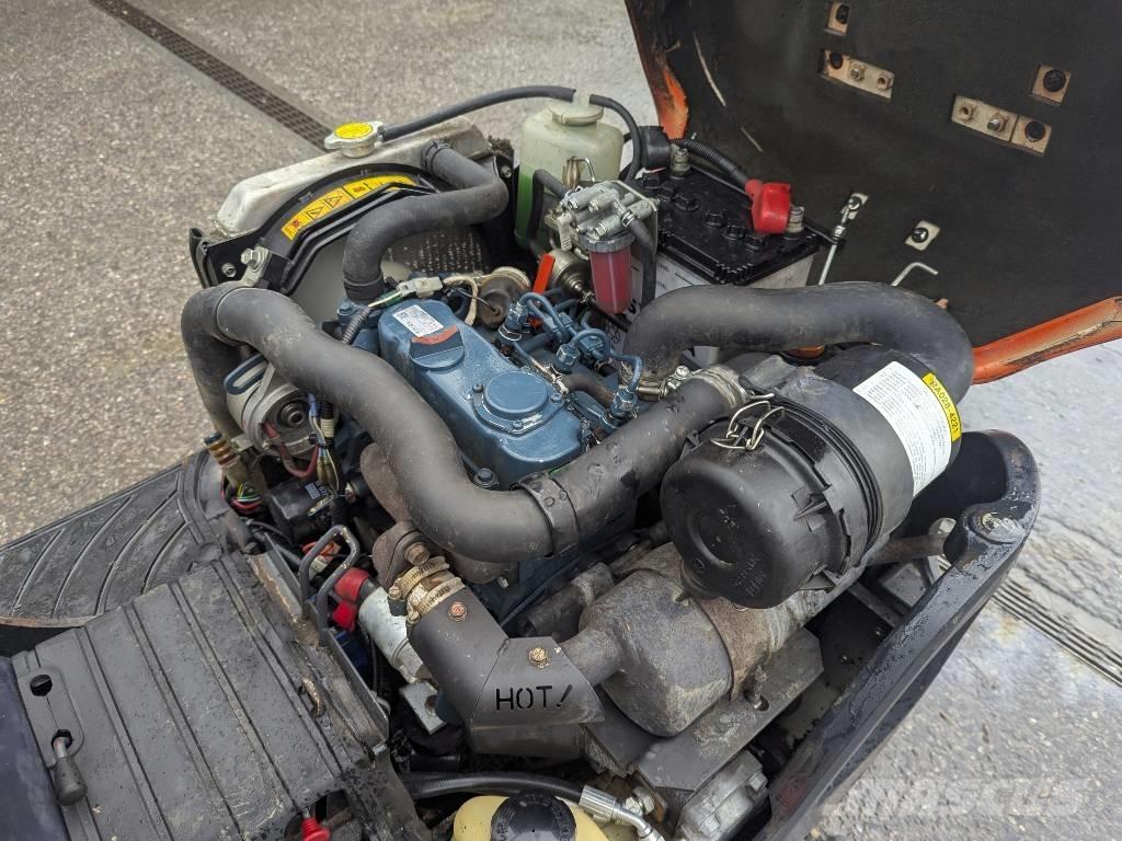 Kubota K 008-3 Mini bageri < 7t