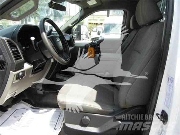 Ford F550 Posipači soli i peska