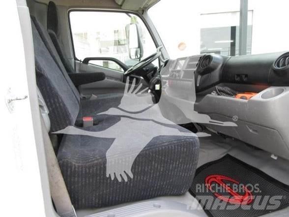 Hino 195 Kamioni sa otvorenim sandukom