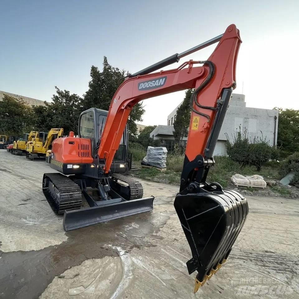 Doosan DX 60 Mini bageri < 7t