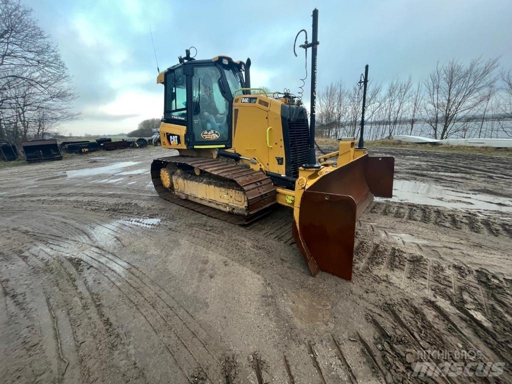 CAT D 4 K 2 LGP Buldožeri guseničari