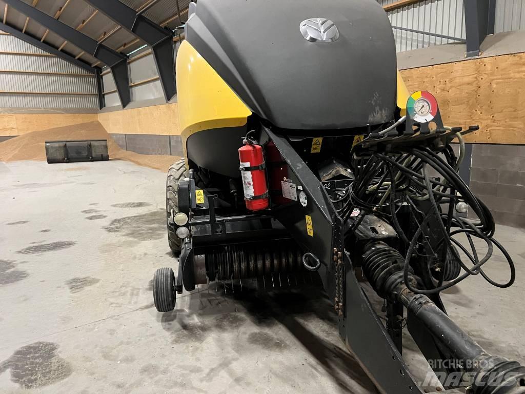 New Holland BB 890 Prese/balirke za četvrtaste bale