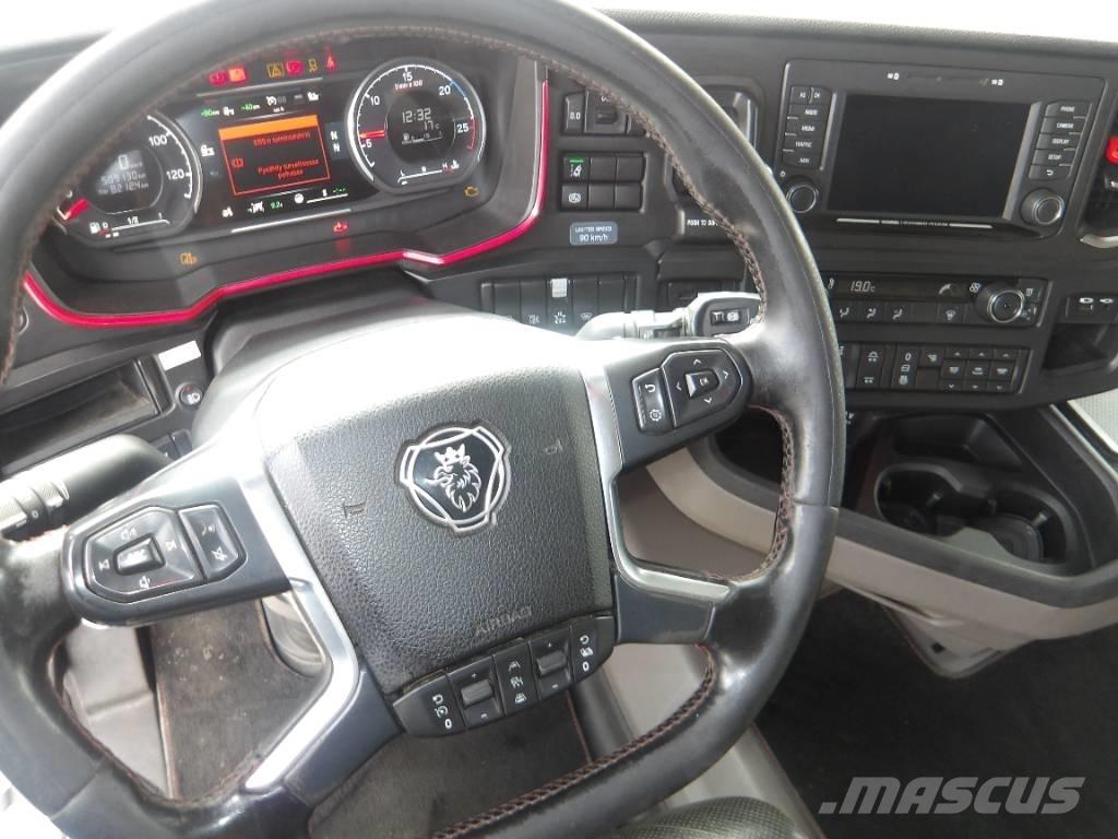 Scania R580 6x2 Rol kiper kamioni sa kukom za podizanje tereta
