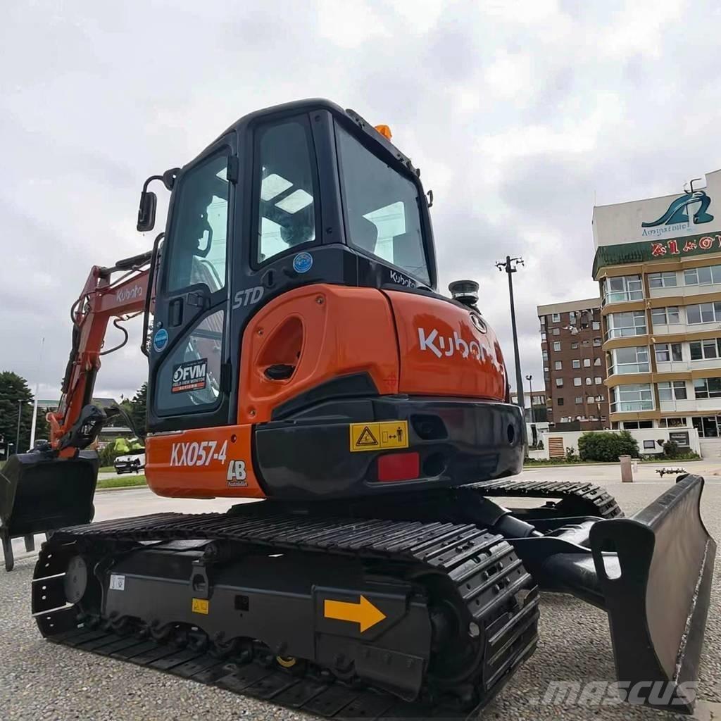 Kubota KX057-4 Mini bageri < 7t