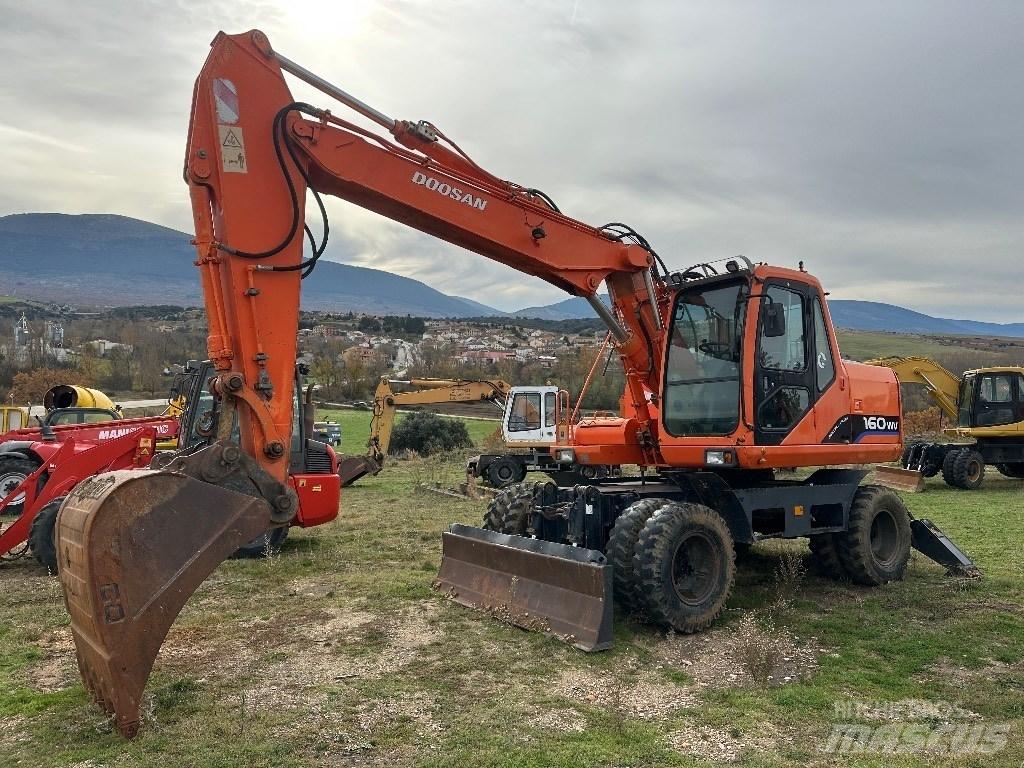 Doosan Solar 160 W V Bageri točkaši