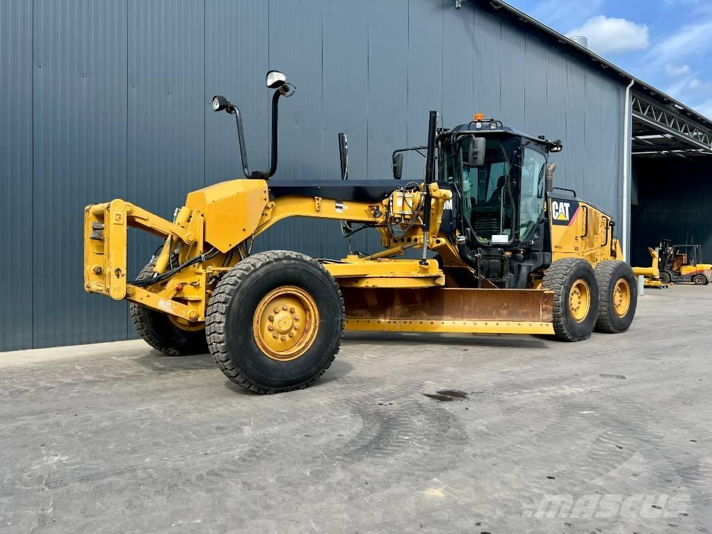 CAT 740B Zglobni damperi