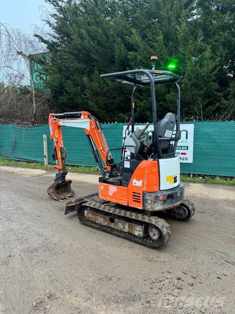 Hitachi ZX19U-5A Mini bageri < 7t