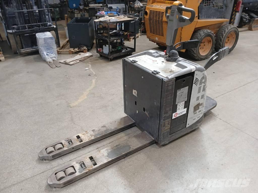 UniCarriers PLP 200 Nisko podizni električni viljuškar sa stajalištom