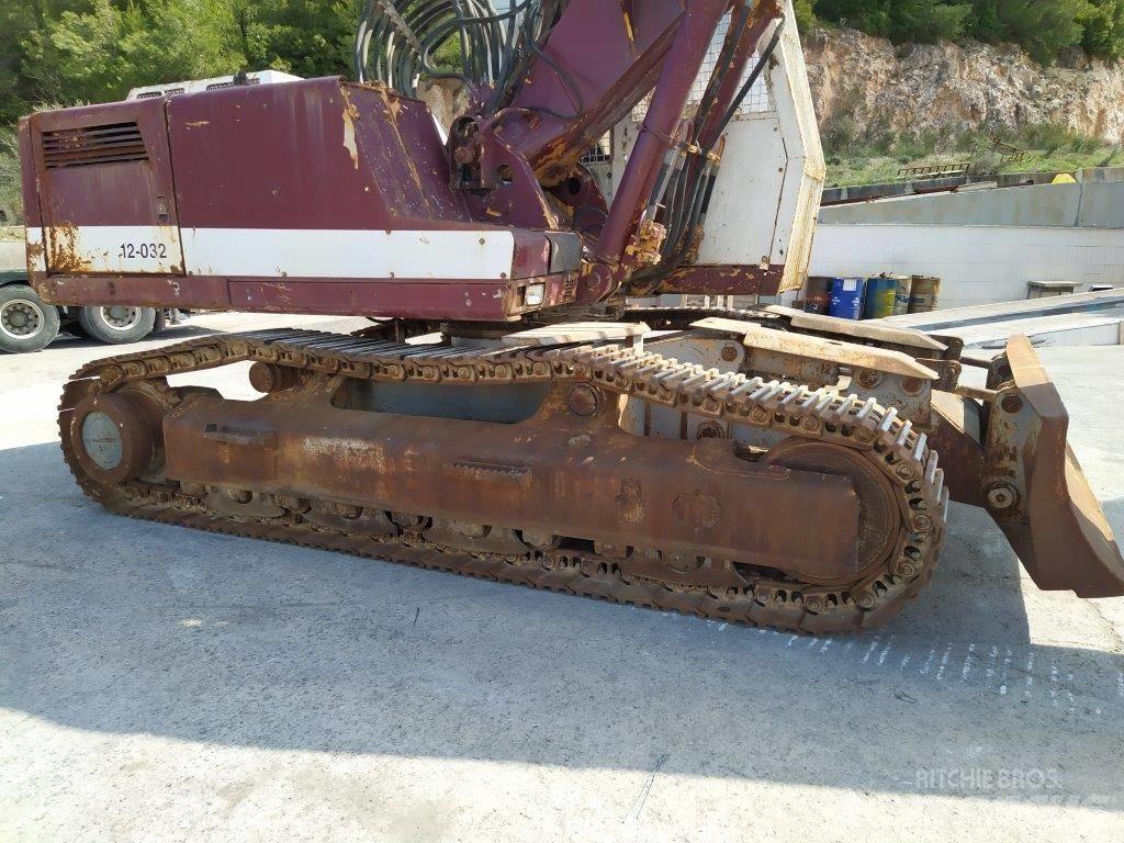 Liebherr 932T Bageri guseničari