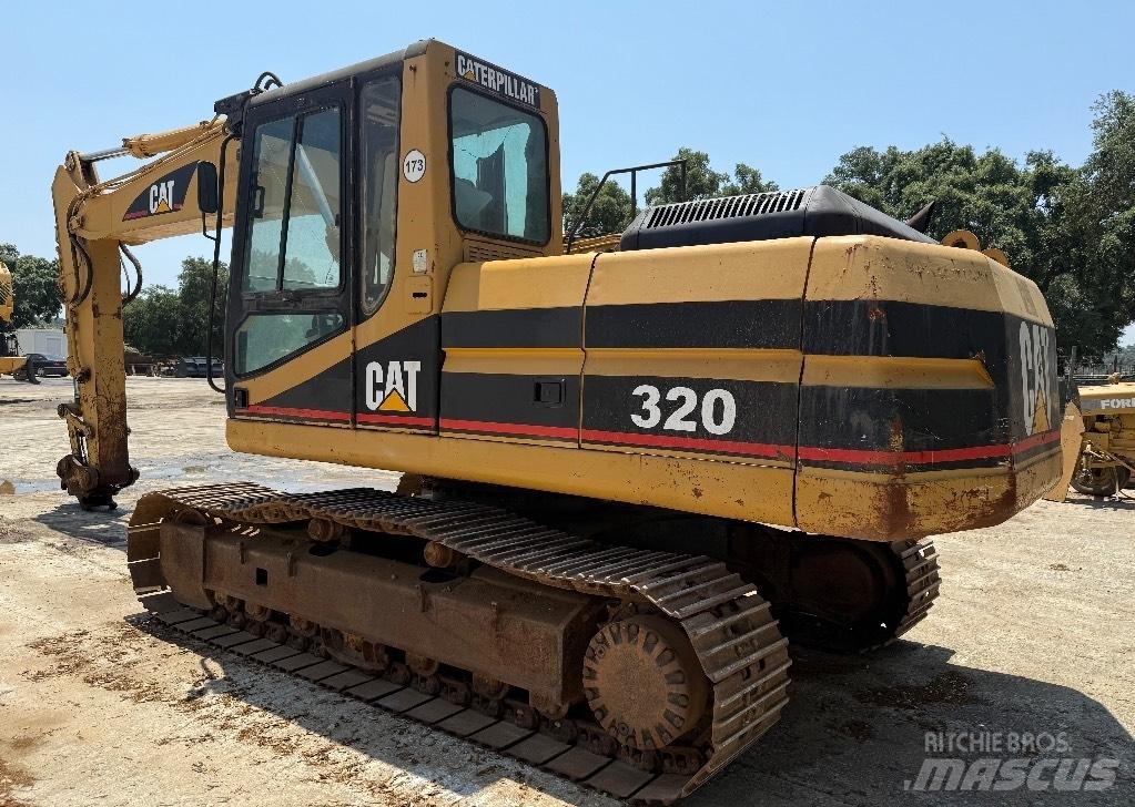 CAT 320 L Bageri guseničari