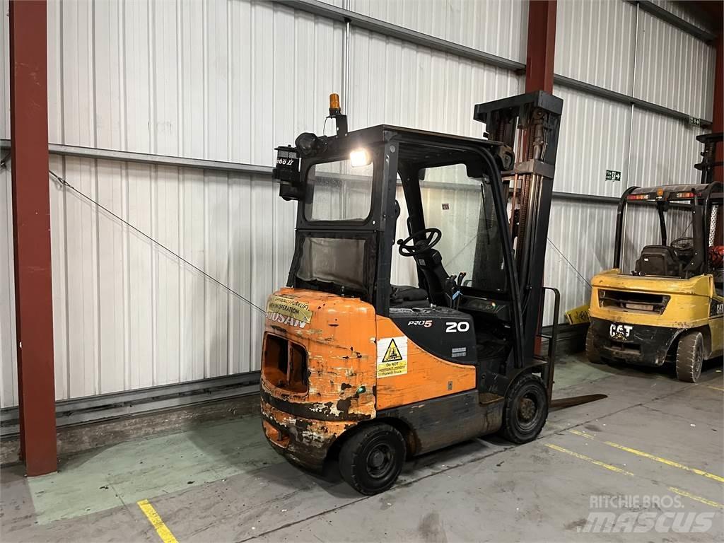 Doosan D20SC-5 Dizelski viljuškari