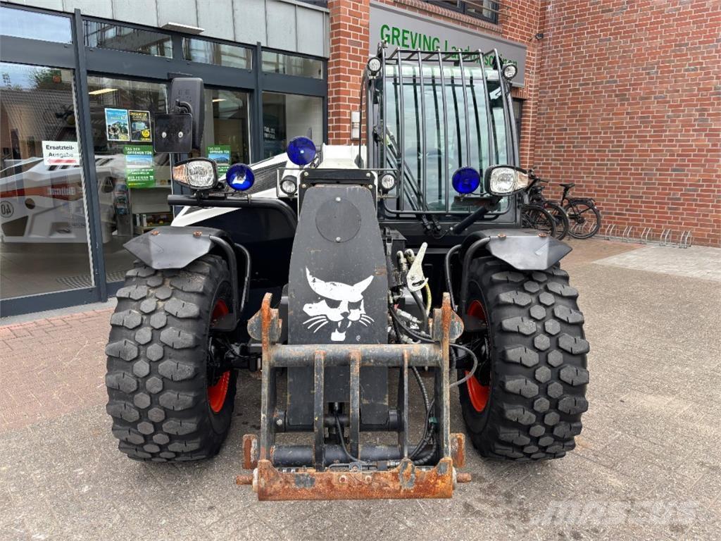 Bobcat TL 30.60 Teleskopski viljuškari