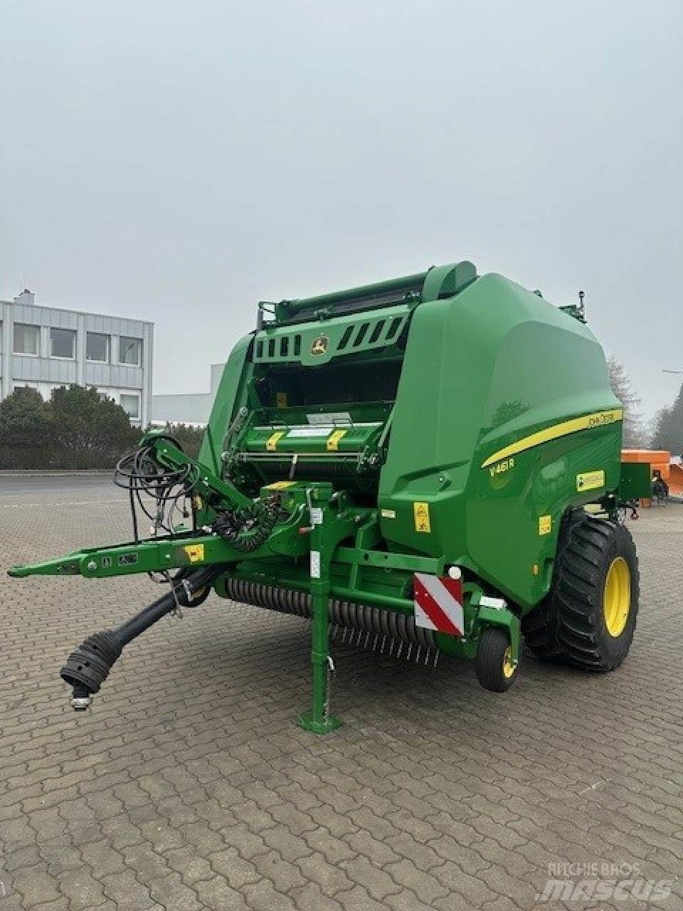 John Deere V461R Prese/balirke za rolo bale
