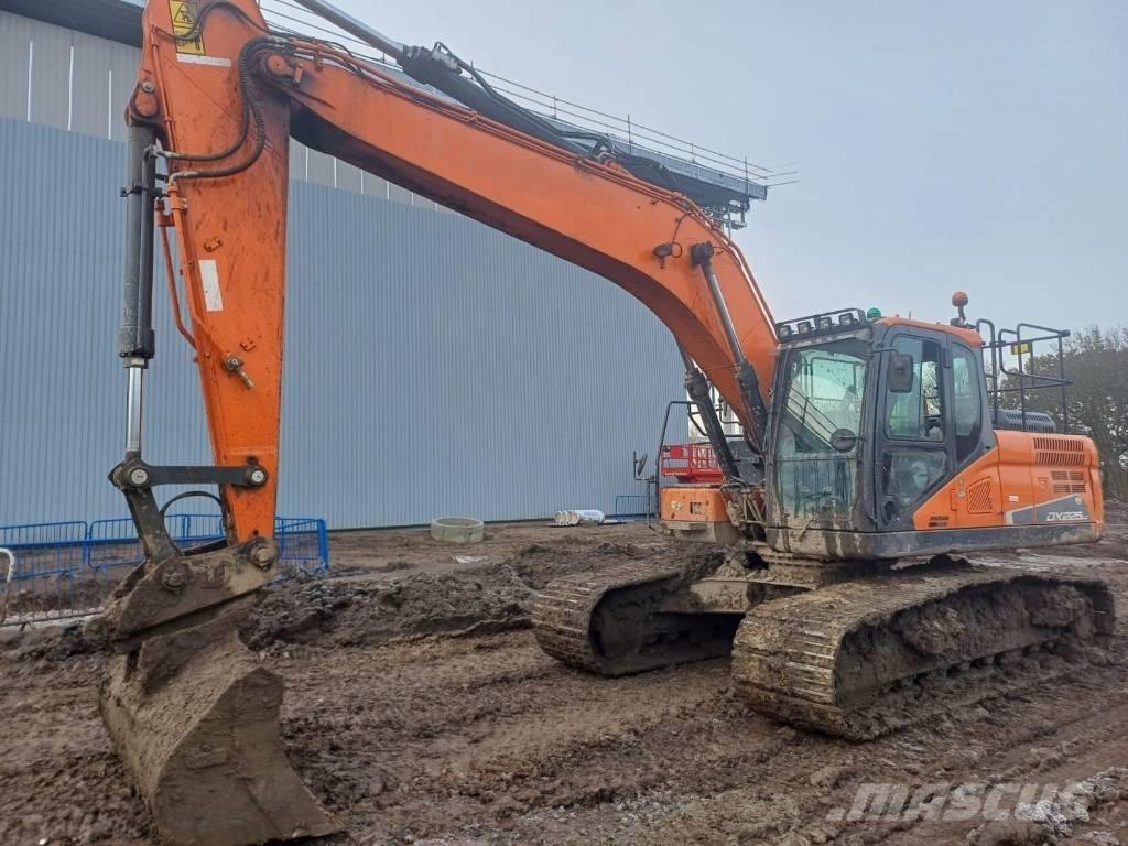 Doosan DX 225 LC-5 Bageri guseničari