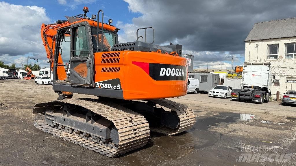 Doosan DX160LC-5 Bageri guseničari