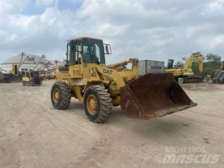 CAT 926E Utovarivači na točkove