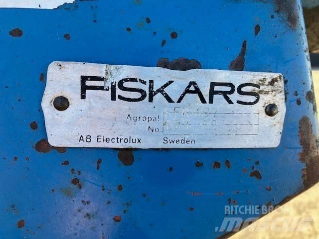 Fiskars FFK 497 Plugovi obrtači
