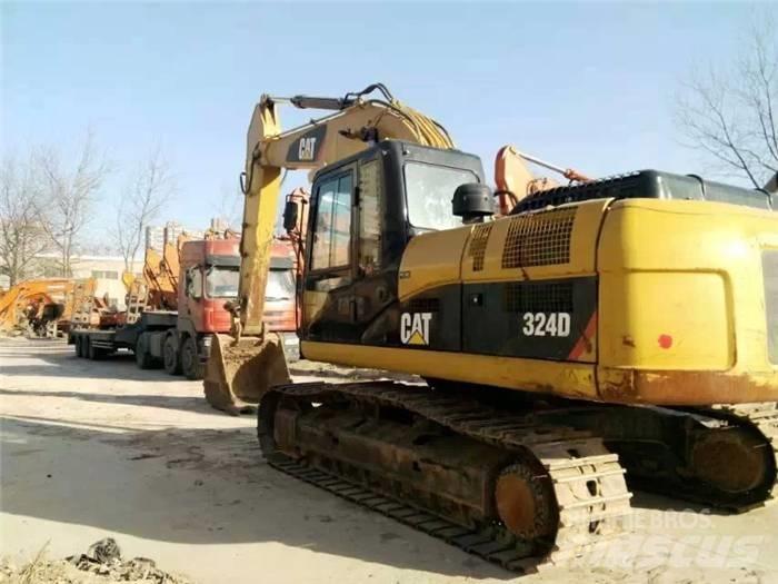CAT 324 D2L Bageri guseničari