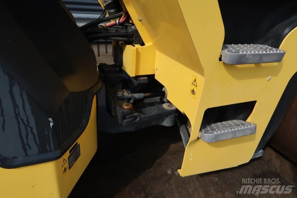 Bomag BW 154 AD-5 Valjci sa duplim bubnjem