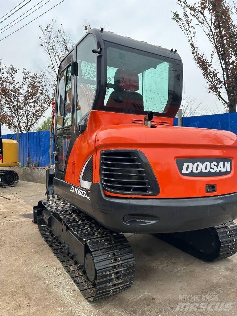 Doosan DX 60 Mini bageri < 7t