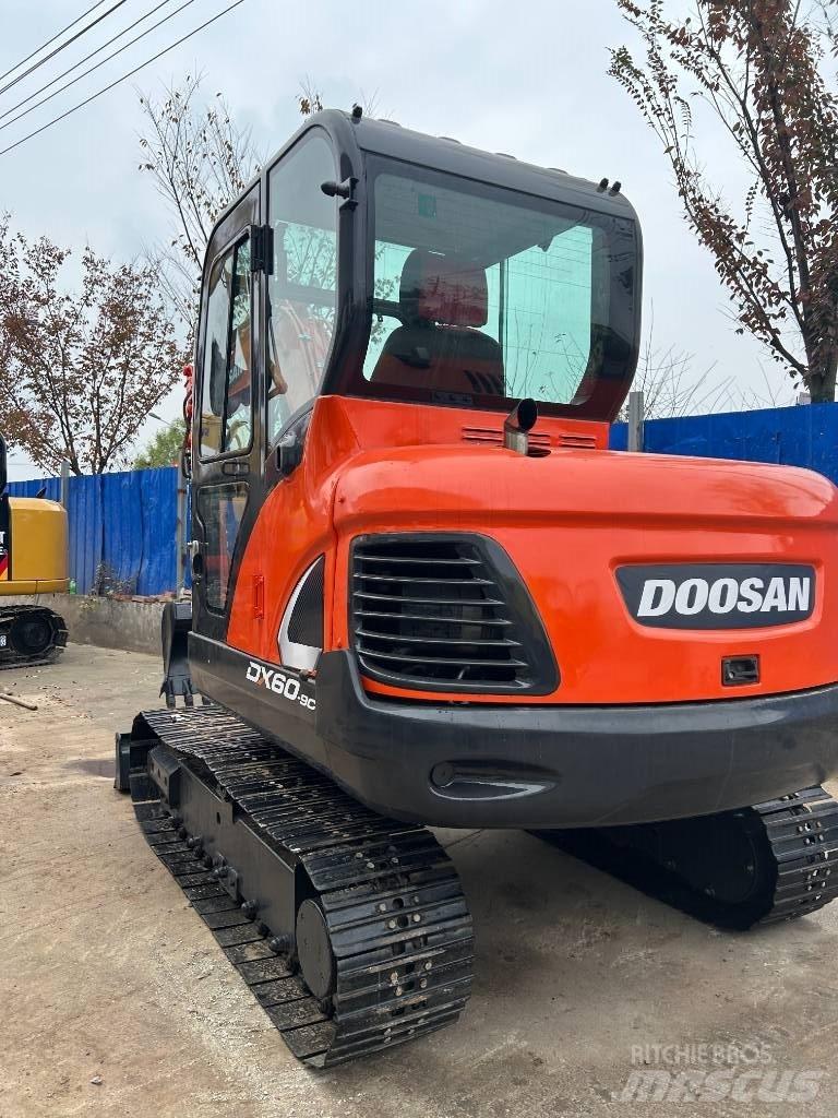 Doosan DX 60 Mini bageri < 7t