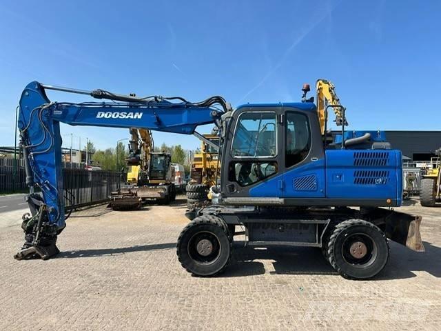 Doosan DX 170 W Bageri točkaši