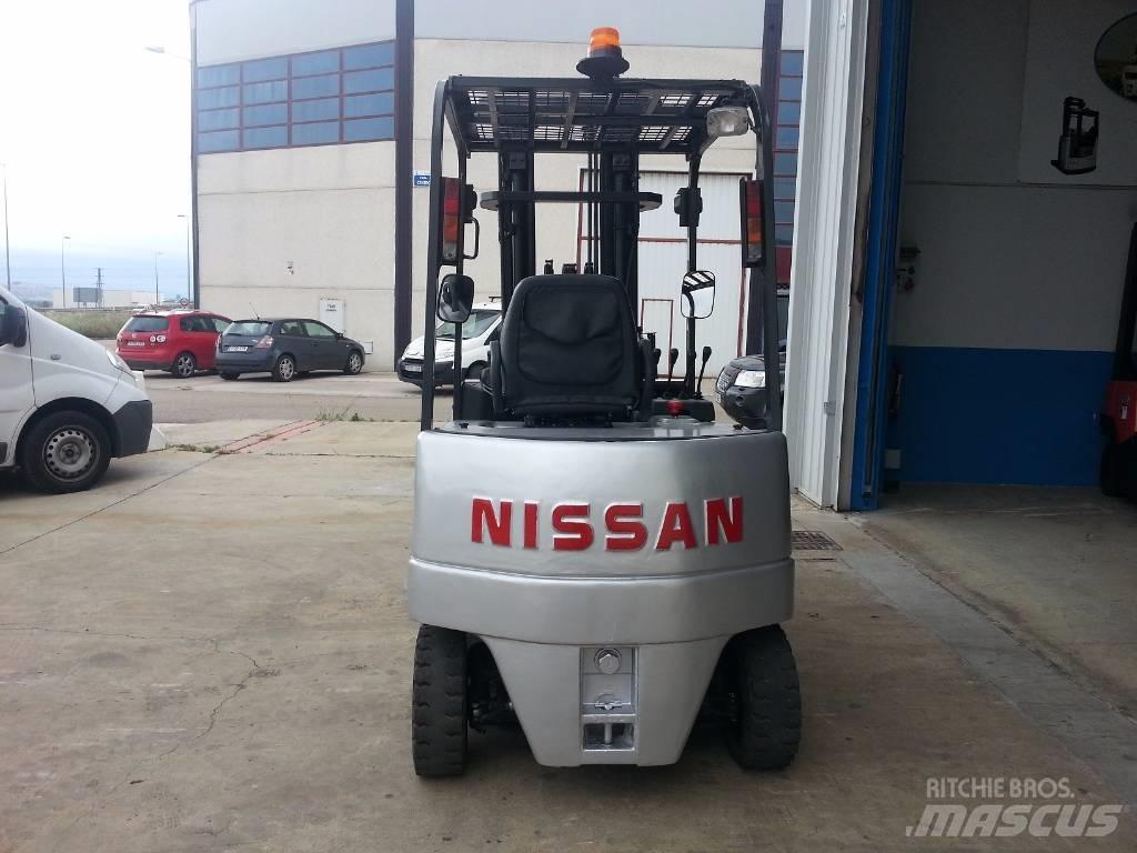 Nissan Q02L25CU Električni viljuškari