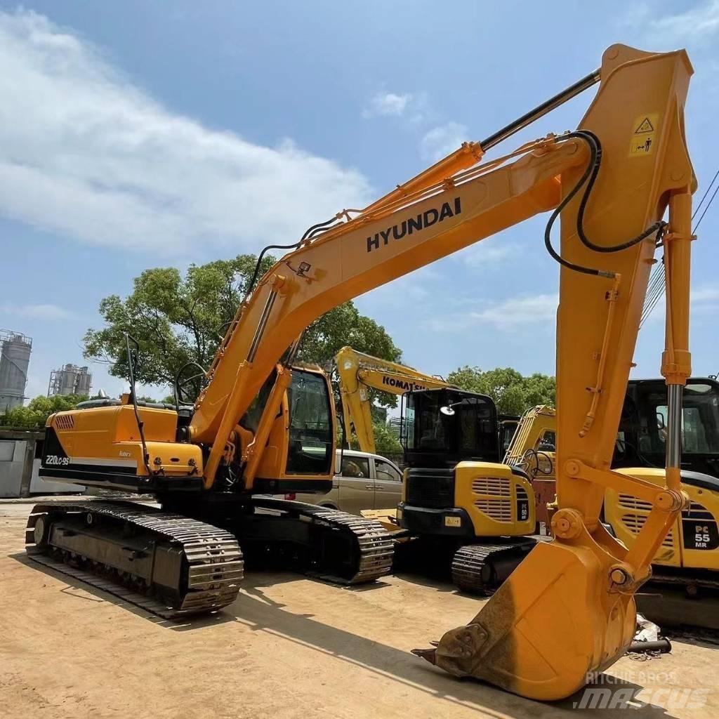 Hyundai R220-9s Bageri guseničari