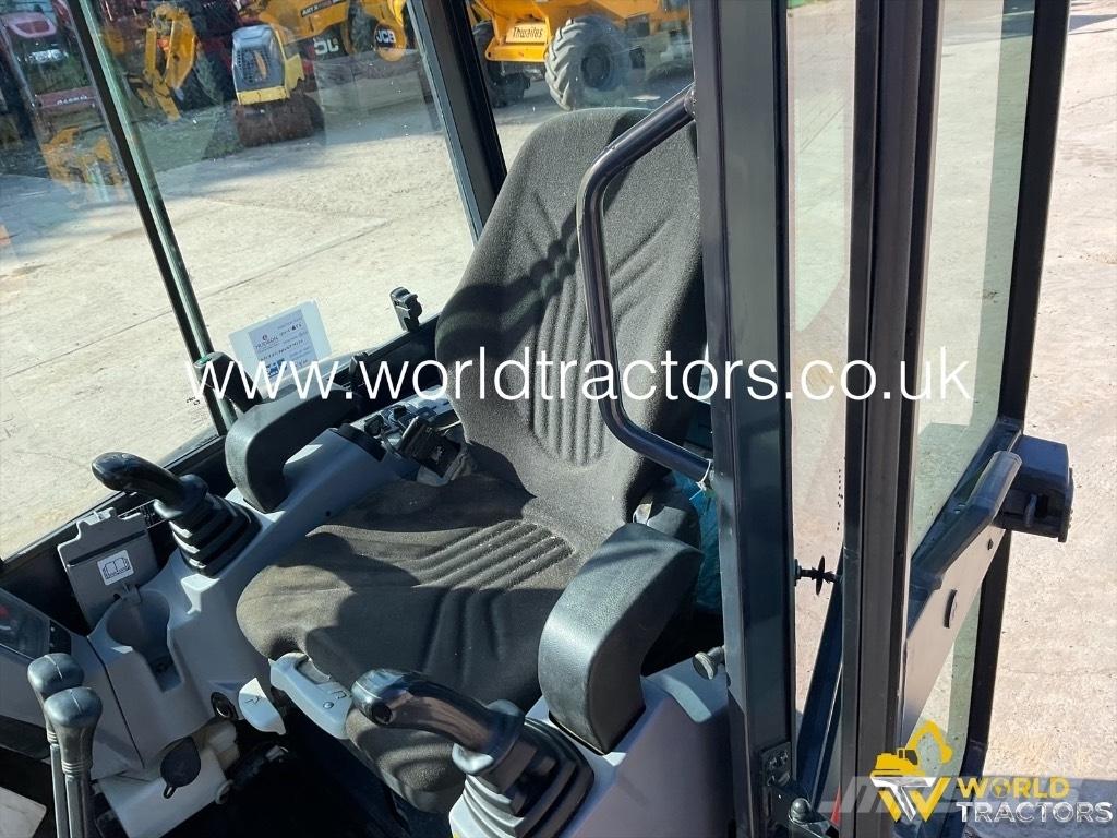 Kubota U 27-4 Mini bageri < 7t