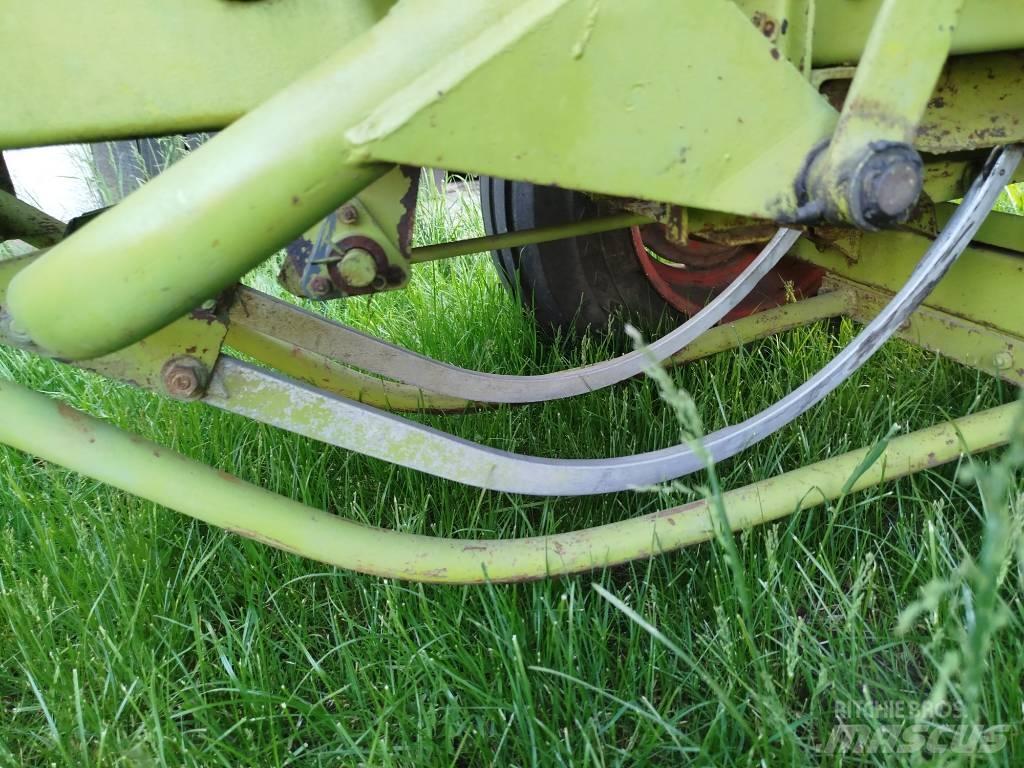 CLAAS Markant 52 Prese/balirke za četvrtaste bale