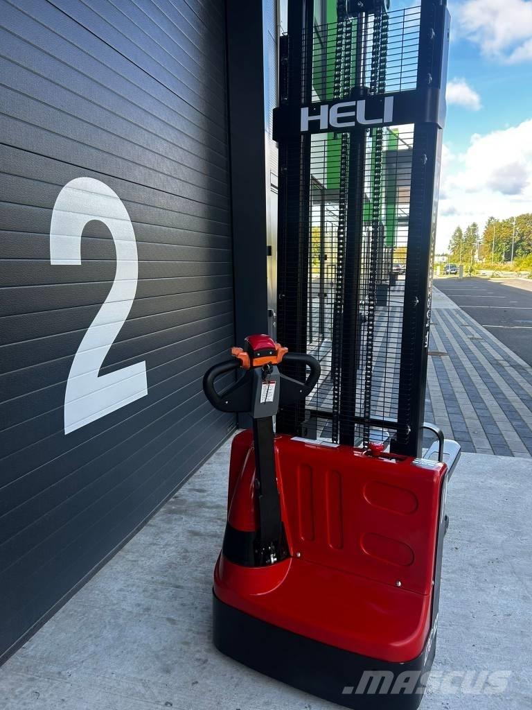 Heli CDD 12 Ručni električni viljuškar