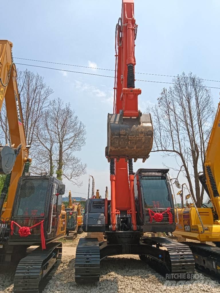 Hitachi ZX 240 Bageri guseničari
